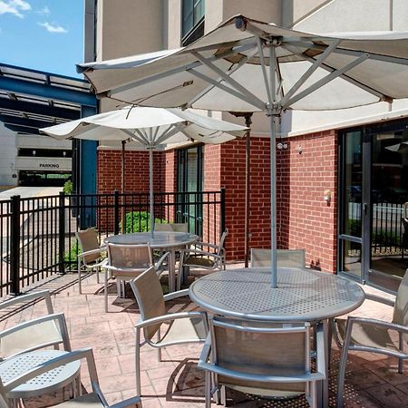Springhill Suites St. Louis Brentwood Ngoại thất bức ảnh