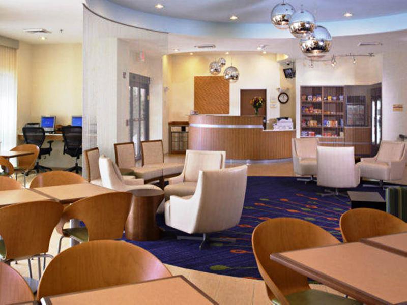 Springhill Suites St. Louis Brentwood Nhà hàng bức ảnh