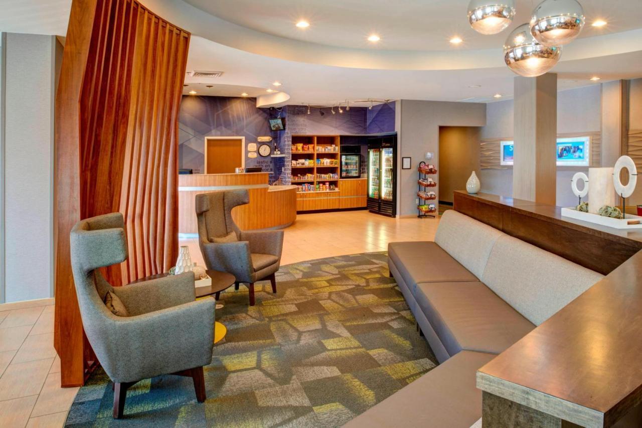 Springhill Suites St. Louis Brentwood Ngoại thất bức ảnh
