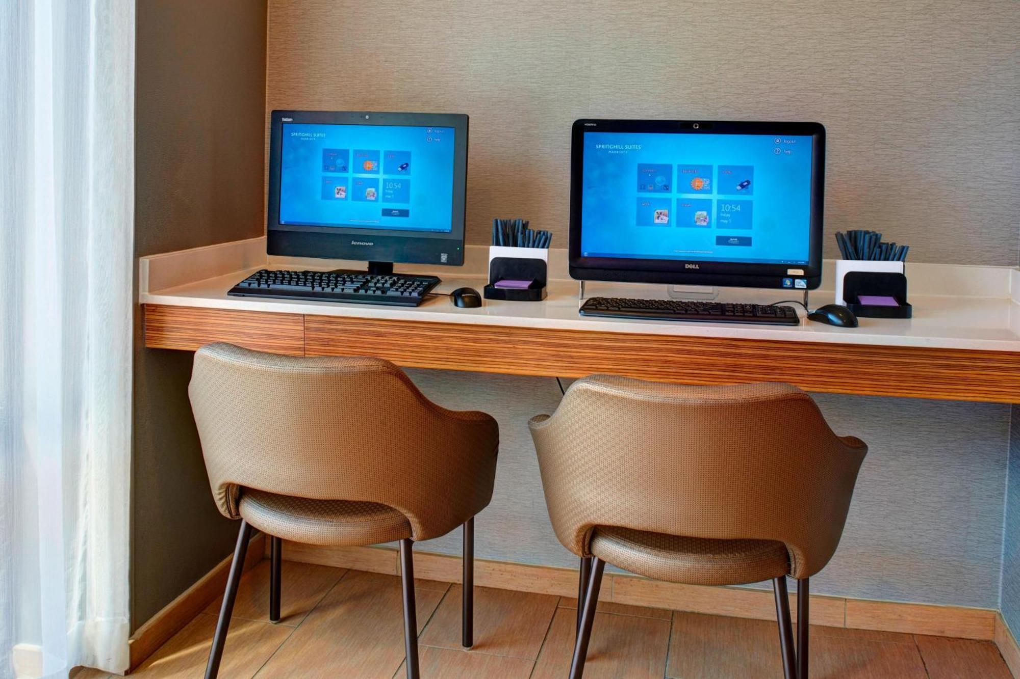 Springhill Suites St. Louis Brentwood Ngoại thất bức ảnh
