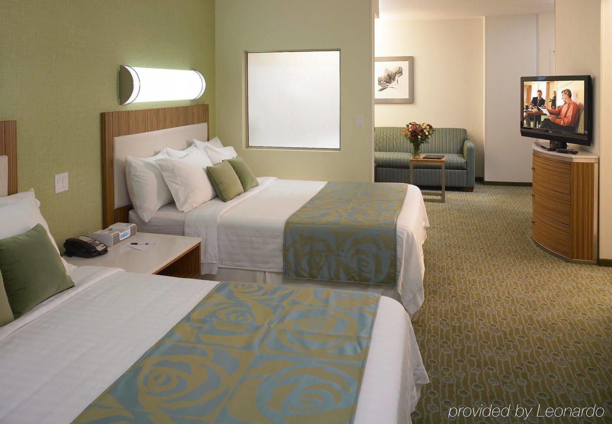 Springhill Suites St. Louis Brentwood Ngoại thất bức ảnh
